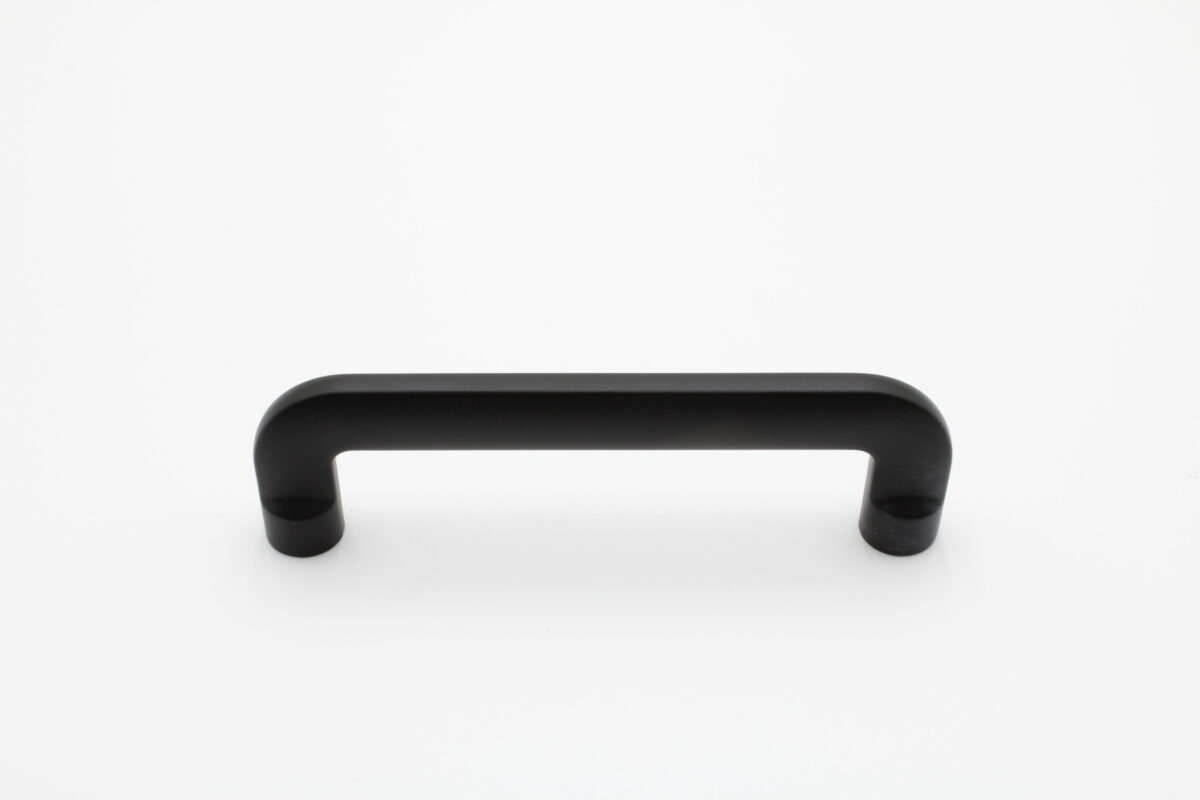 HartridgePullTK3041BLK scaled - Cabinetry